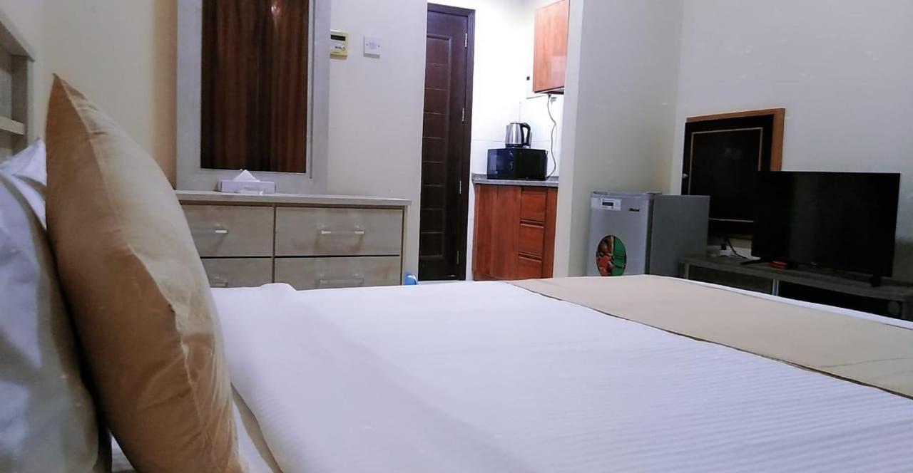 Al Khaleej Plaza Furnished Apartments Llc Ajman Ngoại thất bức ảnh