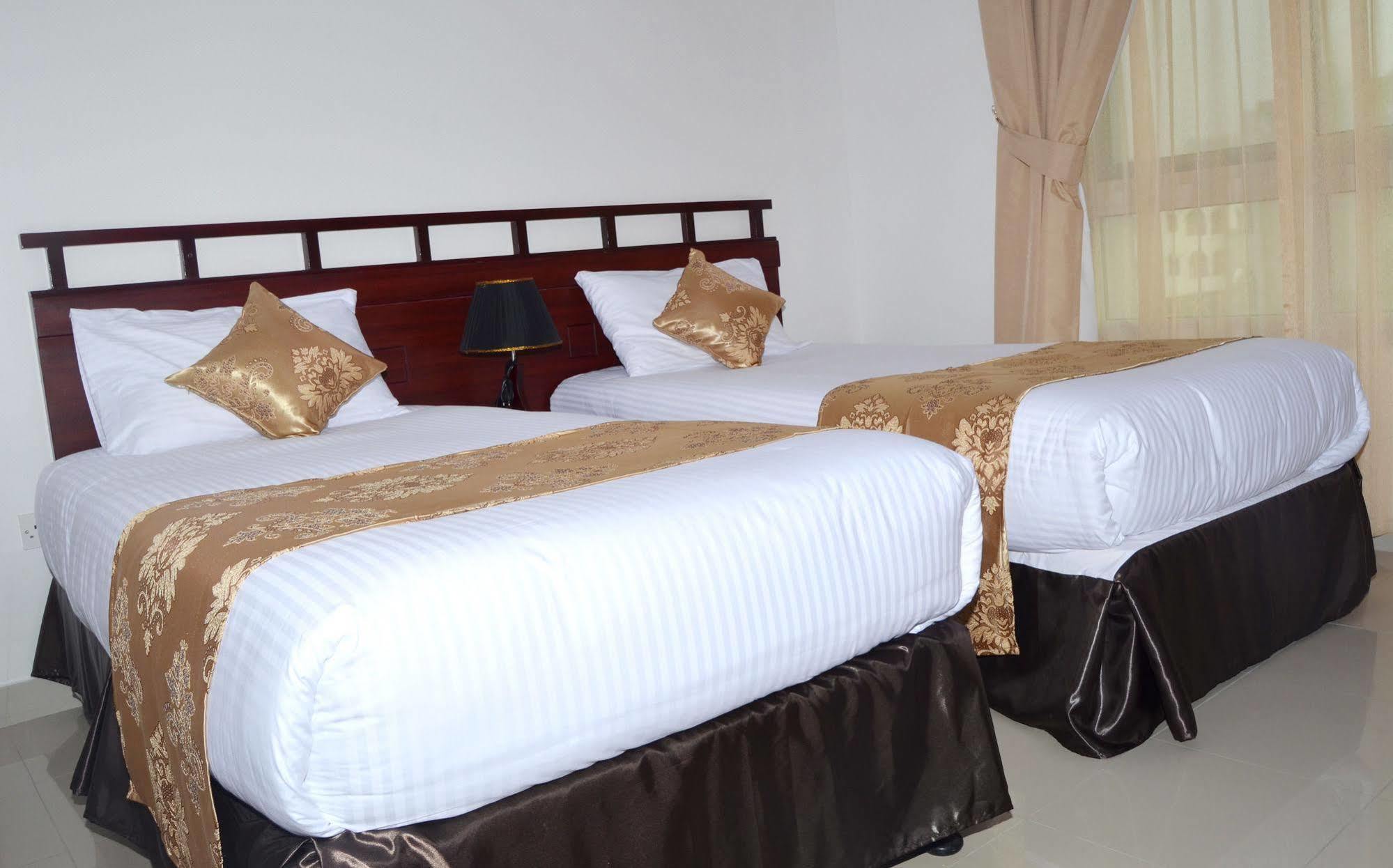 Al Khaleej Plaza Furnished Apartments Llc Ajman Ngoại thất bức ảnh